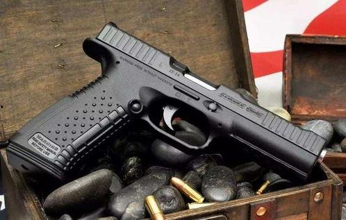 带你吃瓜看奇葩手枪,带你揭秘“带你吃瓜看奇葩手枪”背后的故事