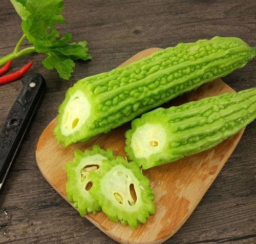 瓜吃瓜吃什么歌,揭秘“瓜吃什么歌”背后的音乐魅力